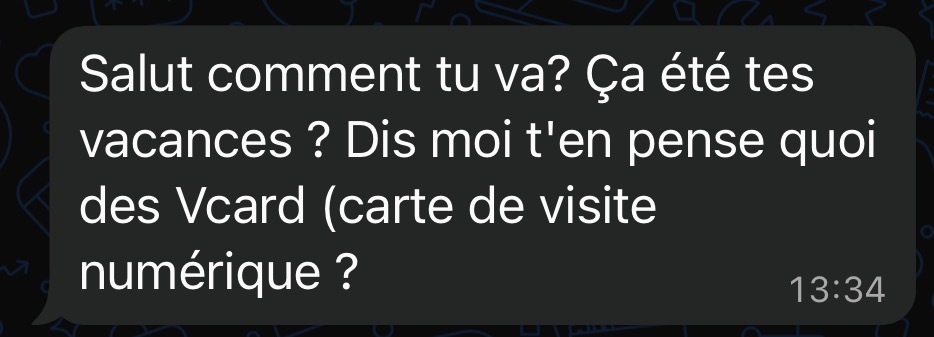 Message d'un client : il demande notre avis sur les cartes de visite numériques